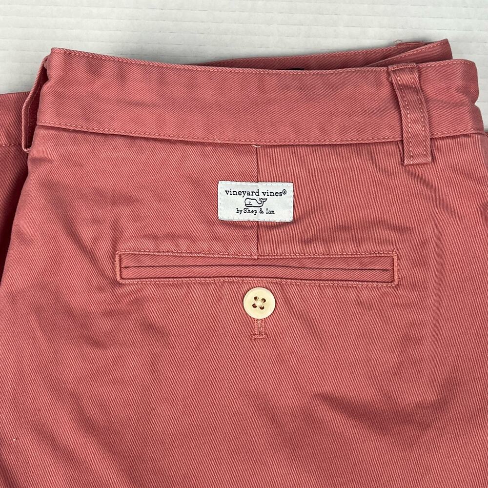 Vineyard Vines Men's Club Short Shorts Size 34 100% Cotton Light Red